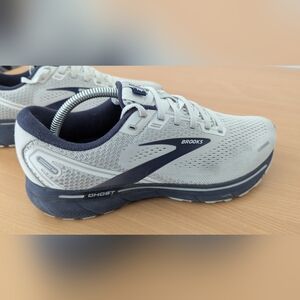 Walk Anywhere Sneakers